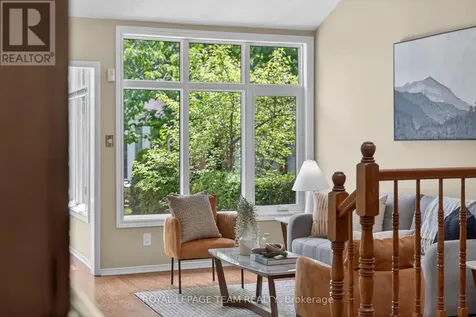 6 Grand Cedar Court Ottawa ON K2S 1C8