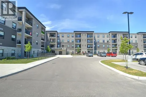 207 Brock Amherstburg ON N9V 2H3