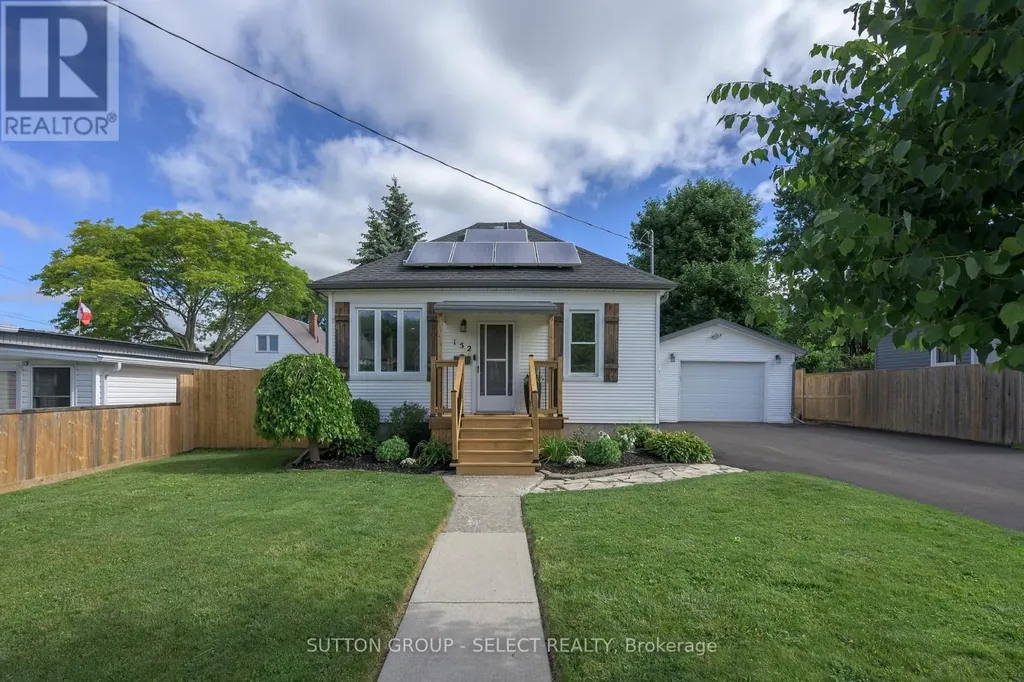 152 Elm Street St. Thomas ON N5R 1J3