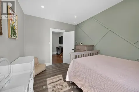 152 Elm Street St. Thomas ON N5R 1J3