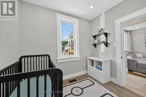 152 Elm Street St. Thomas ON N5R 1J3