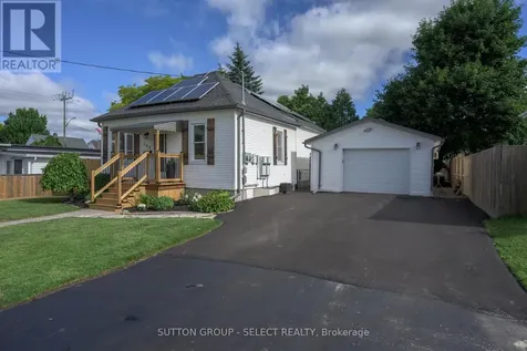 152 Elm Street St. Thomas ON N5R 1J3