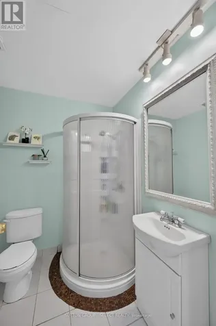 152 Elm Street St. Thomas ON N5R 1J3