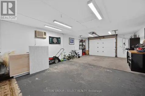 152 Elm Street St. Thomas ON N5R 1J3