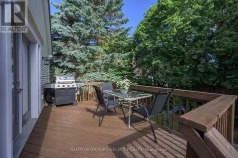 152 Elm Street St. Thomas ON N5R 1J3
