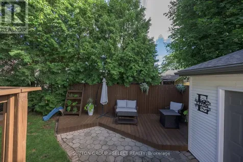152 Elm Street St. Thomas ON N5R 1J3