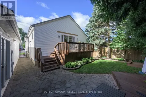 152 Elm Street St. Thomas ON N5R 1J3