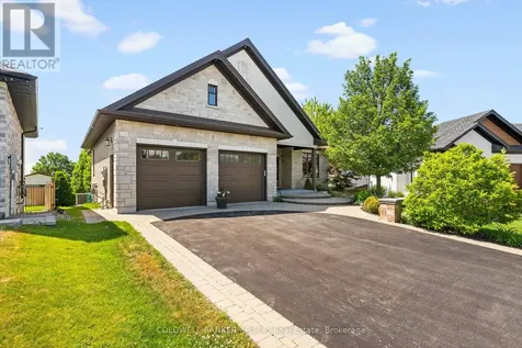 17 Castle Ridge Brighton ON K0K 1H0