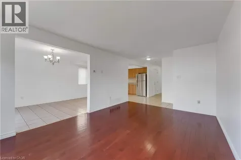 359 Highbrook Crescent Kitchener ON N2E 3P5