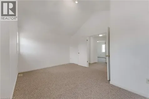 359 Highbrook Crescent Kitchener ON N2E 3P5