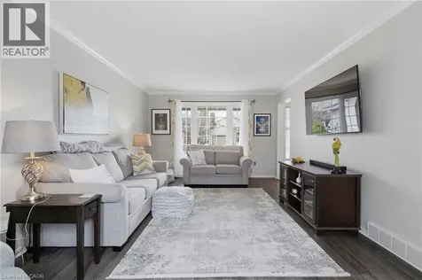 107 Rose Bridge Crescent Cambridge ON N3C 3Z2