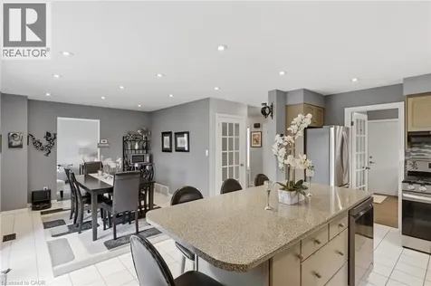 107 Rose Bridge Crescent Cambridge ON N3C 3Z2