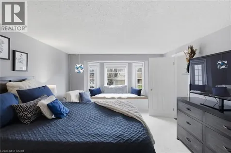 107 Rose Bridge Crescent Cambridge ON N3C 3Z2