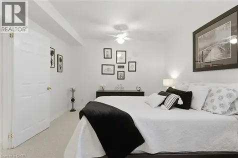 107 Rose Bridge Crescent Cambridge ON N3C 3Z2