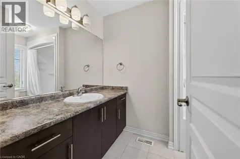9 Winterberry Boulevard Thorold ON L2V 0J1