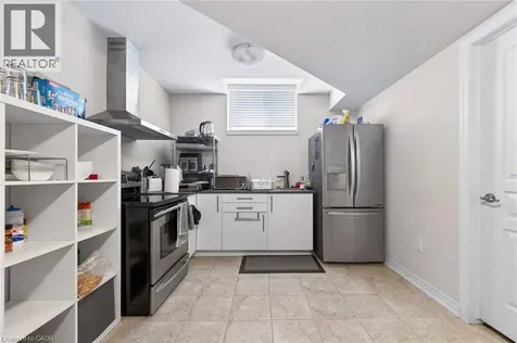 9 Winterberry Boulevard Thorold ON L2V 0J1