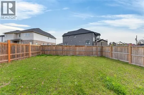 9 Winterberry Boulevard Thorold ON L2V 0J1