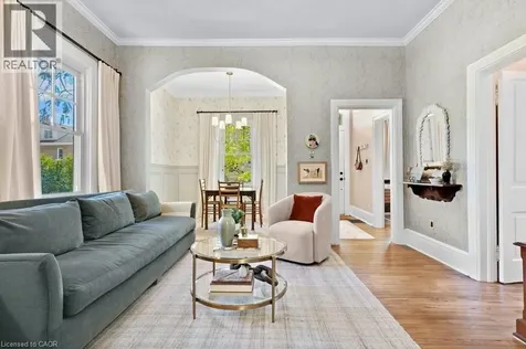10 Selkirk Street Cambridge ON N1S 1Z1