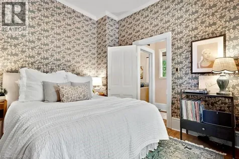 10 Selkirk Street Cambridge ON N1S 1Z1