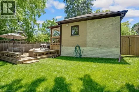 10 Selkirk Street Cambridge ON N1S 1Z1