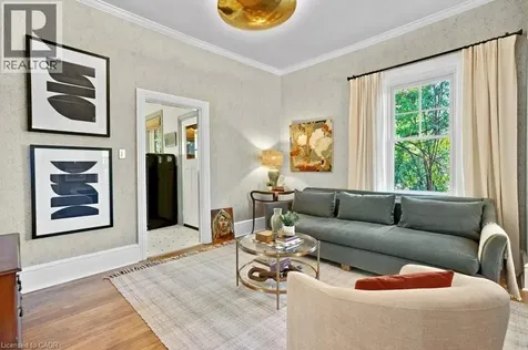10 Selkirk Street Cambridge ON N1S 1Z1