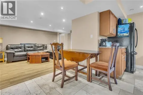 54 Pebble Beach Court Woodstock ON N4S 8X2