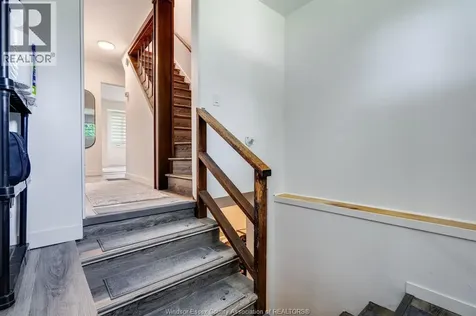 1353 George Avenue Windsor ON N8Y 2X8
