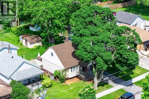 1353 George Avenue Windsor ON N8Y 2X8