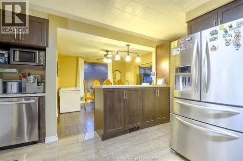 1585 Alexis Road Windsor ON N8Y 4P1