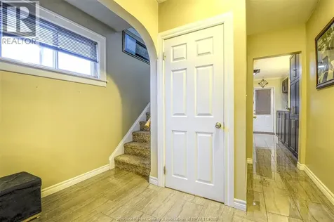 1585 Alexis Road Windsor ON N8Y 4P1