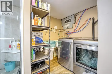 1585 Alexis Road Windsor ON N8Y 4P1