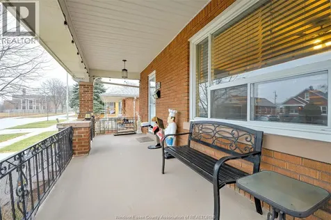 1585 Alexis Road Windsor ON N8Y 4P1