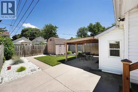 1380 Lincoln Road Windsor ON N8Y 2J1