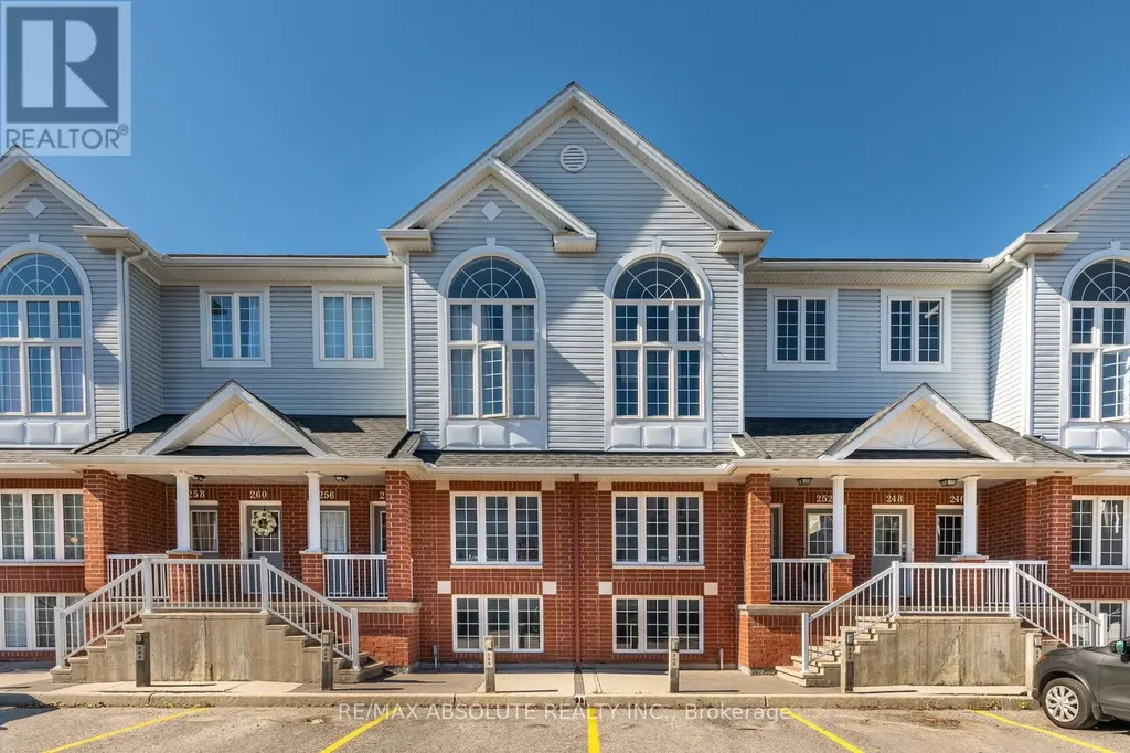 250 Gershwin Private Ottawa ON K2H 1G5