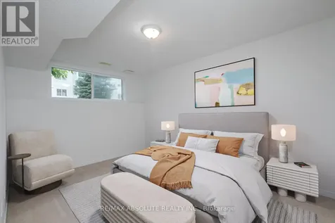 250 Gershwin Private Ottawa ON K2H 1G5