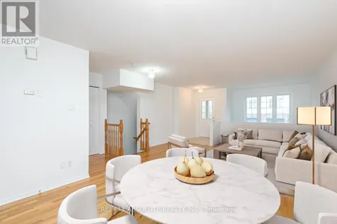 250 Gershwin Private Ottawa ON K2H 1G5