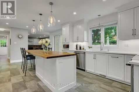 2032 Delmar Court Ottawa ON K1H 5R6