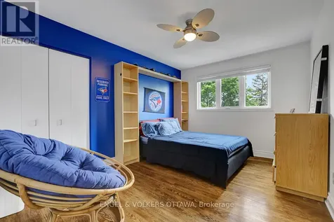 2032 Delmar Court Ottawa ON K1H 5R6