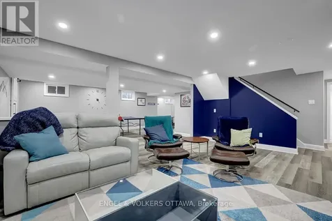 2032 Delmar Court Ottawa ON K1H 5R6