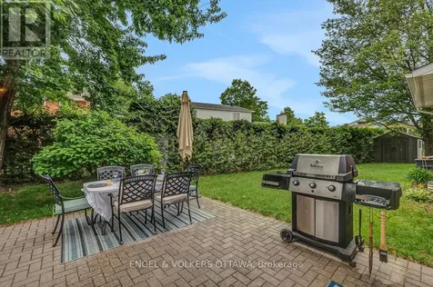 2032 Delmar Court Ottawa ON K1H 5R6