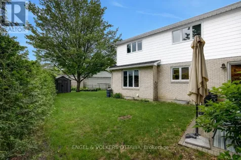 2032 Delmar Court Ottawa ON K1H 5R6