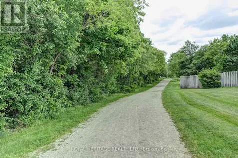 16 Dawn Ridge Drive Northeast Kitchener ON N2N 3J7