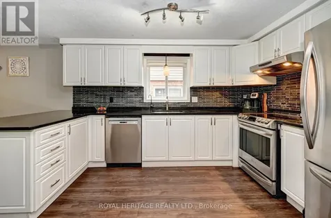 16 Dawn Ridge Drive Northeast Kitchener ON N2N 3J7