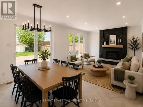4396 Whittaker Crescent Ottawa ON K1B 4P2