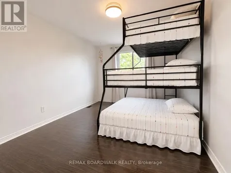 4396 Whittaker Crescent Ottawa ON K1B 4P2