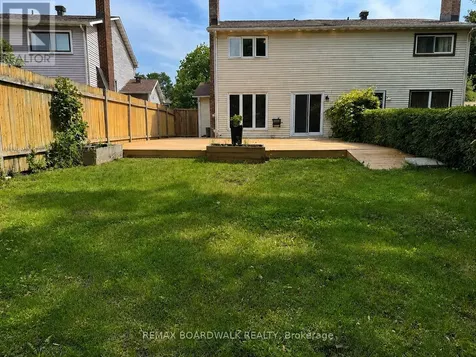 4396 Whittaker Crescent Ottawa ON K1B 4P2