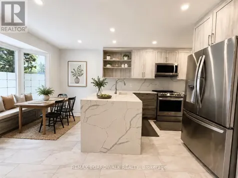 4396 Whittaker Crescent Ottawa ON K1B 4P2