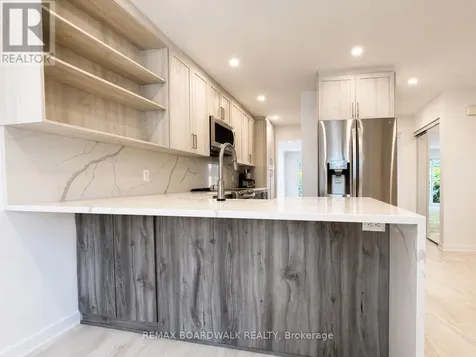 4396 Whittaker Crescent Ottawa ON K1B 4P2