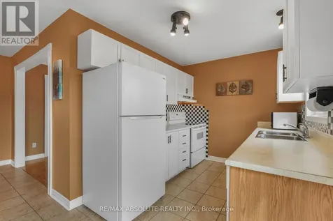 1970 Colorado Lane Ottawa ON K1C 6T9
