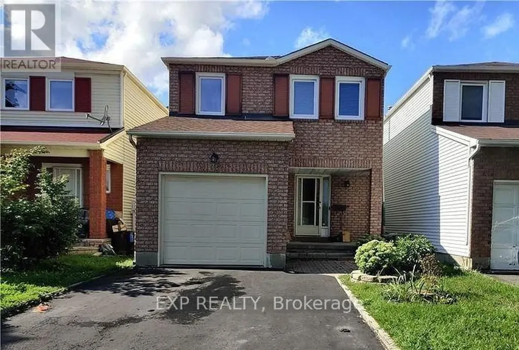 35 Raj Terrace Ottawa ON K1G 4T7